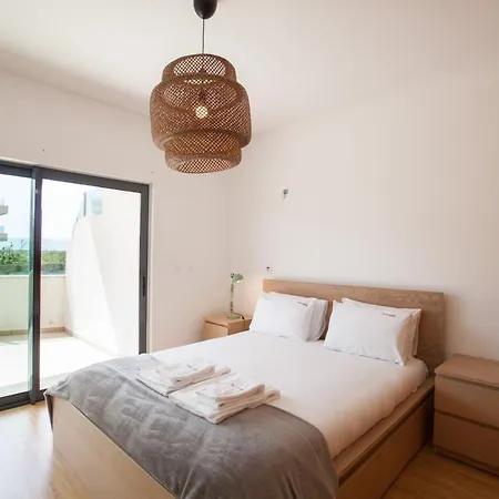 Flh Wooden Flat With Terrace